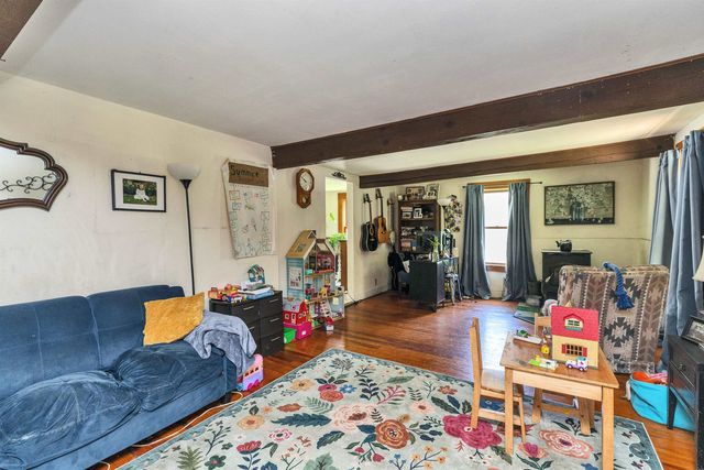 10 Kennedy Street, Wilton, NH 03086
