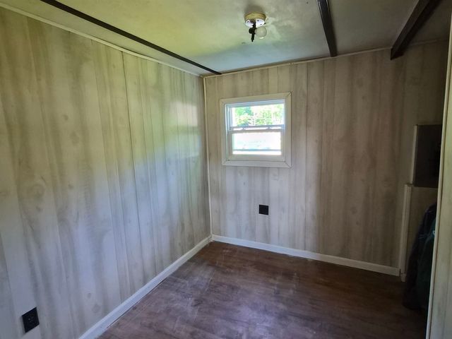 21 Quinn Street, Tilton, NH 03276