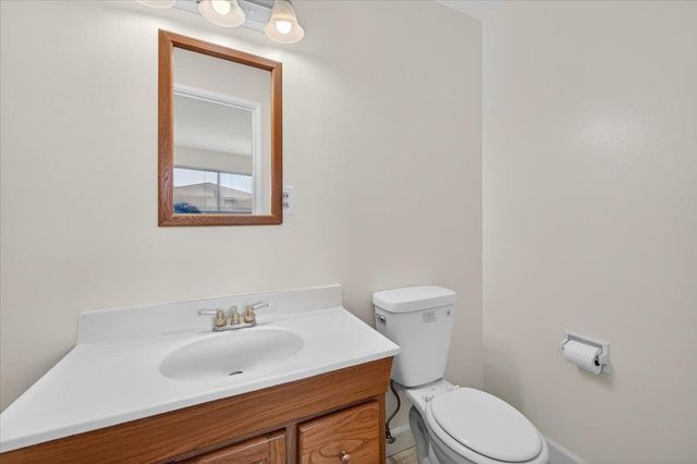 1335 Cindy Avenue, Clovis, CA 93612