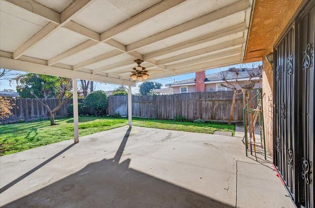 1335 Cindy Avenue, Clovis, CA 93612