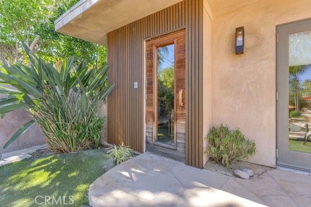 1455 E Sunny Dunes Road, Palm Springs, CA 92264