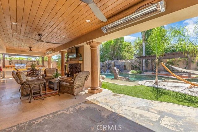 1455 E Sunny Dunes Road, Palm Springs, CA 92264
