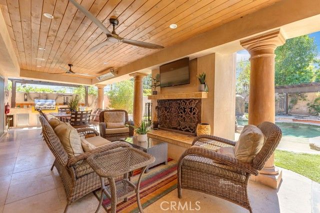 1455 E Sunny Dunes Road, Palm Springs, CA 92264