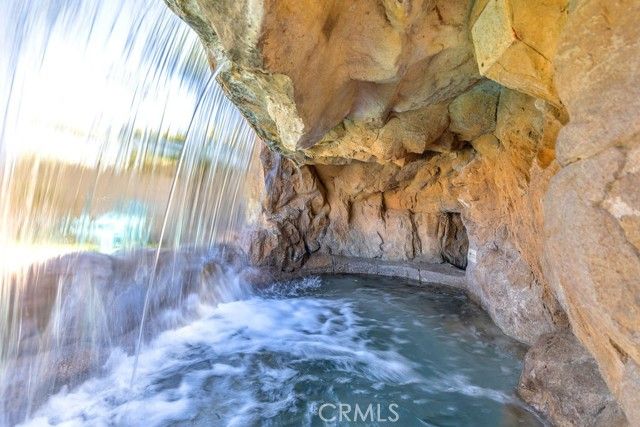 1455 E Sunny Dunes Road, Palm Springs, CA 92264