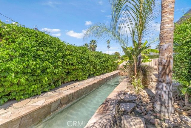 1455 E Sunny Dunes Road, Palm Springs, CA 92264