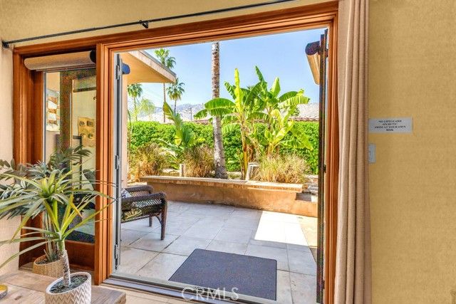 1455 E Sunny Dunes Road, Palm Springs, CA 92264