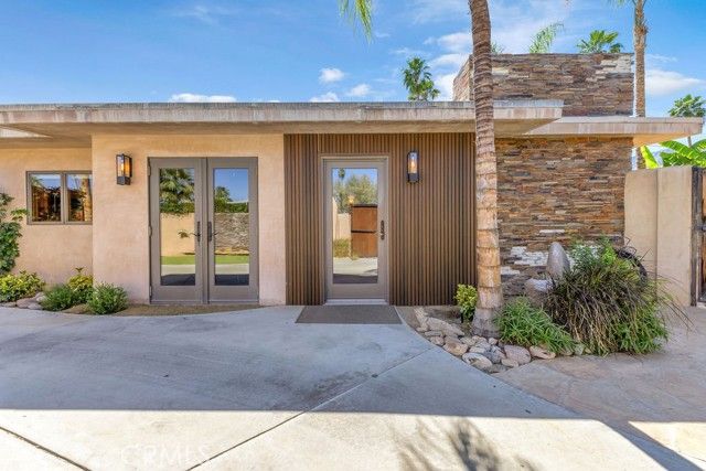 1455 E Sunny Dunes Road, Palm Springs, CA 92264