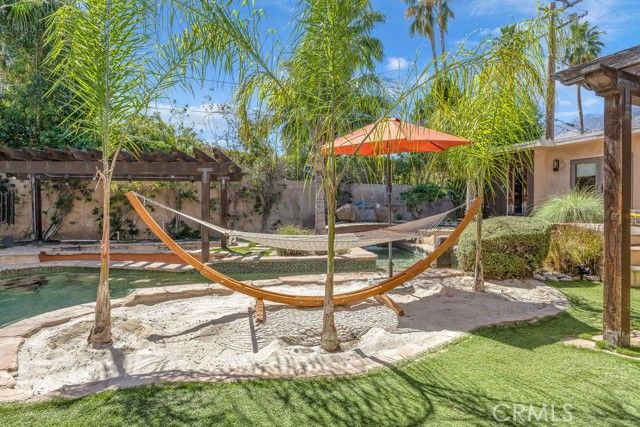 1455 E Sunny Dunes Road, Palm Springs, CA 92264