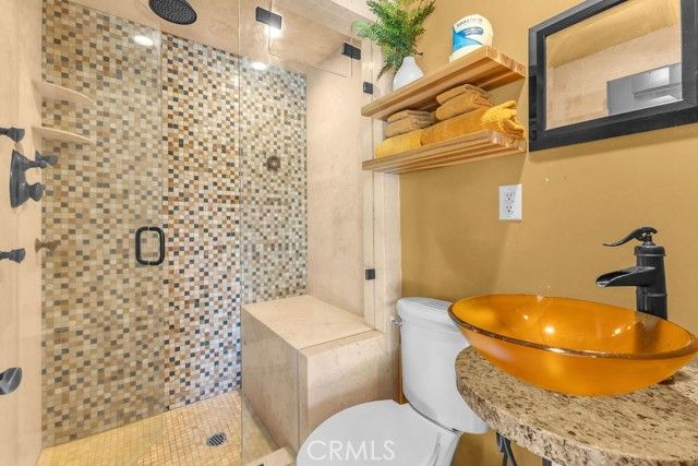 1455 E Sunny Dunes Road, Palm Springs, CA 92264