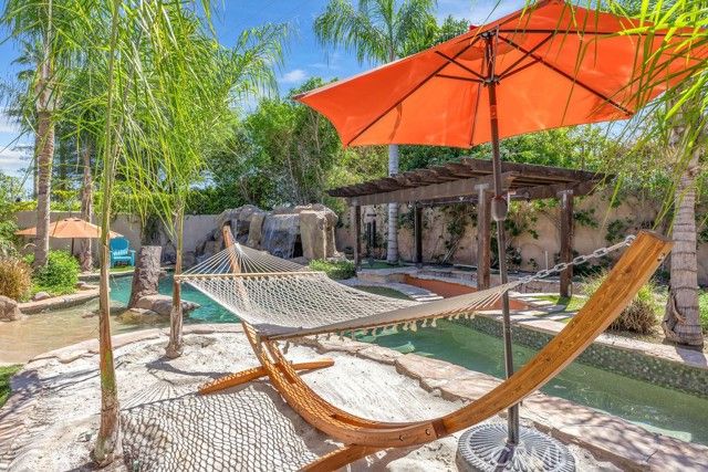 1455 E Sunny Dunes Road, Palm Springs, CA 92264