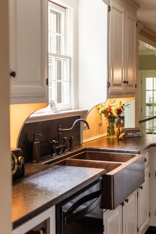 108 Ravenwood Ct, Franklin, TN 37064