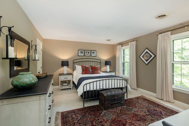 108 Ravenwood Ct, Franklin, TN 37064