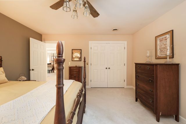 108 Ravenwood Ct, Franklin, TN 37064