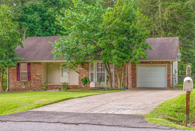 3325 Backridge Rd, Woodlawn, TN 37191