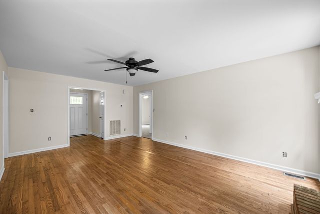 3325 Backridge Rd, Woodlawn, TN 37191