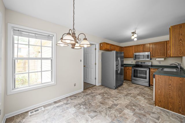3325 Backridge Rd, Woodlawn, TN 37191