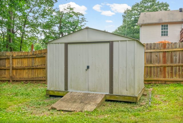 3325 Backridge Rd, Woodlawn, TN 37191