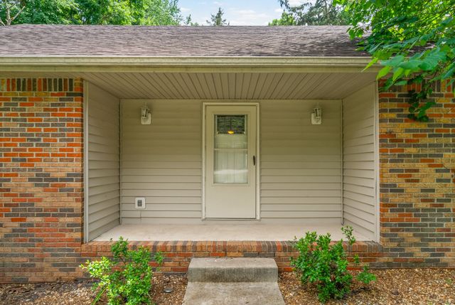 3325 Backridge Rd, Woodlawn, TN 37191