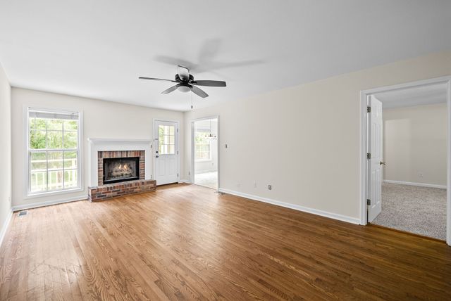 3325 Backridge Rd, Woodlawn, TN 37191
