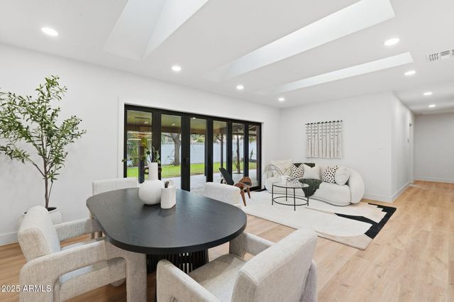 717 W VIRGINIA Avenue, Phoenix, AZ 85007