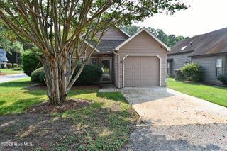 1066 Valley Drive, Calabash, NC 28467