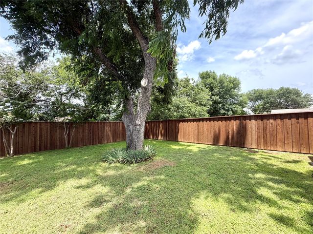 519 Price Drive, Lewisville, TX 75067