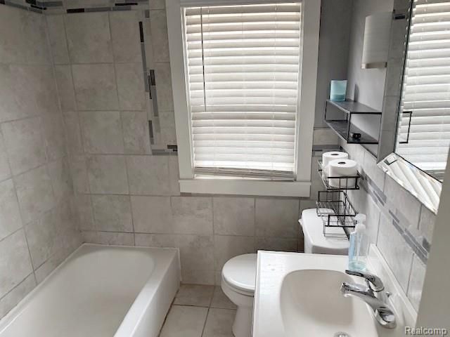 15 Forest Street, River Rouge, MI 48218