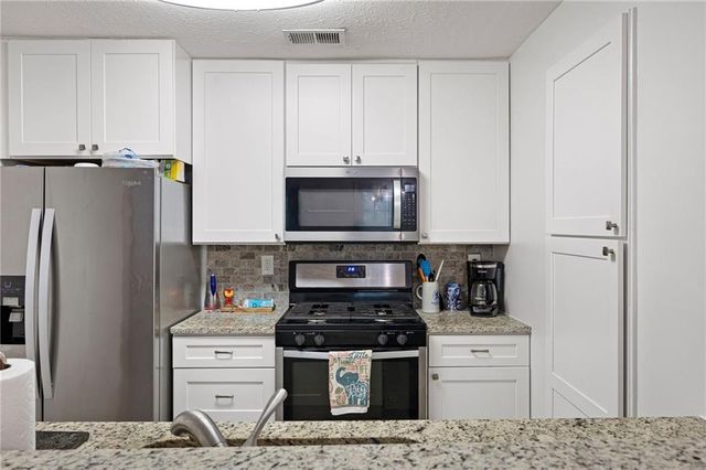2134 RIVER HEIGHTS Walk SE, Marietta, GA 30067