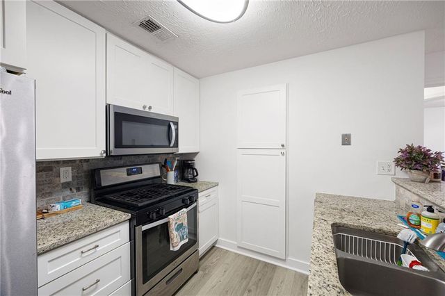 2134 RIVER HEIGHTS Walk SE, Marietta, GA 30067