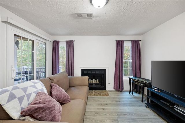 2134 RIVER HEIGHTS Walk SE, Marietta, GA 30067