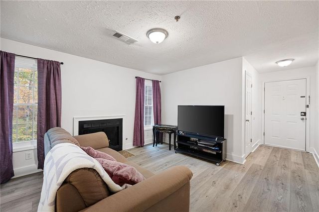 2134 RIVER HEIGHTS Walk SE, Marietta, GA 30067