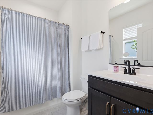 10159 Peach Blossom Rd, Mechanicsville, VA 23116