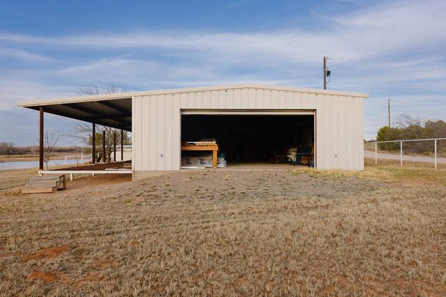 876 County Rd 315, Colorado City, TX 79512