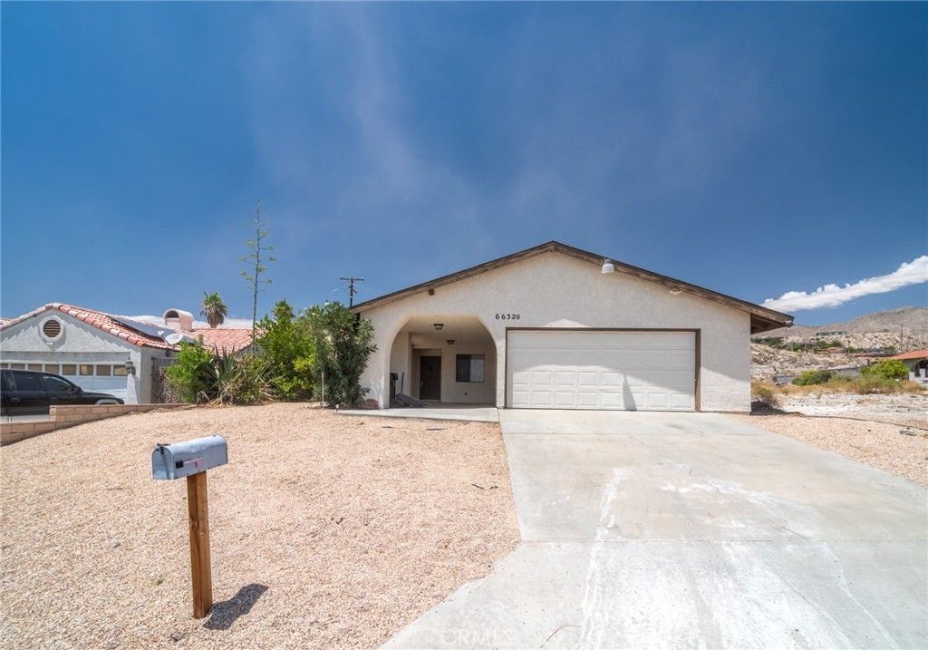 Image 1 of property listing at 66320 Avenida Barona, Desert Hot Springs, CA 92240