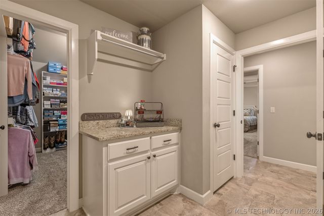 8434 N 77th Avenue, Owasso, OK 74055