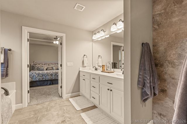 8434 N 77th Avenue, Owasso, OK 74055