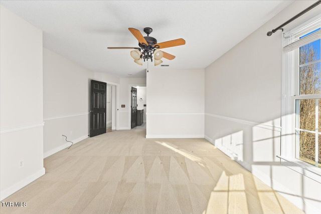 117 Barefoot Landing Drive, Blountville, TN 37617