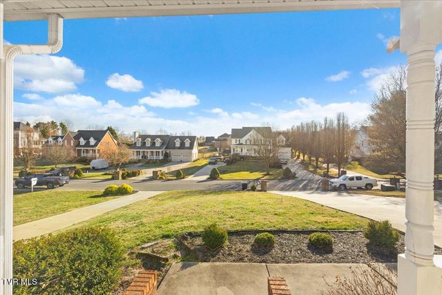 117 Barefoot Landing Drive, Blountville, TN 37617