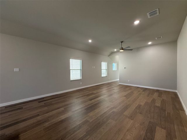 1004 Knox River Drive, Princeton, TX 75071