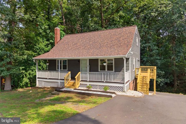 5 HUNTINGTON DR, Fredericksburg, VA 22405