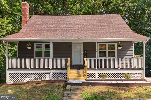 5 HUNTINGTON DR, Fredericksburg, VA 22405