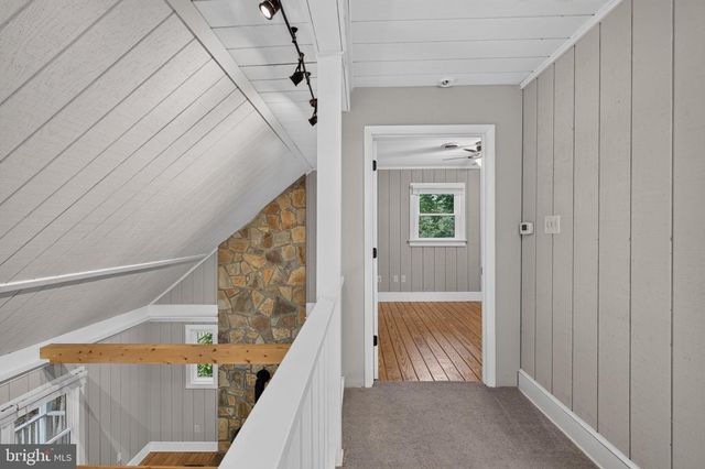 5 HUNTINGTON DR, Fredericksburg, VA 22405