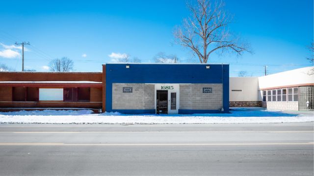 16813 Wyoming Street, Detroit, MI 48221