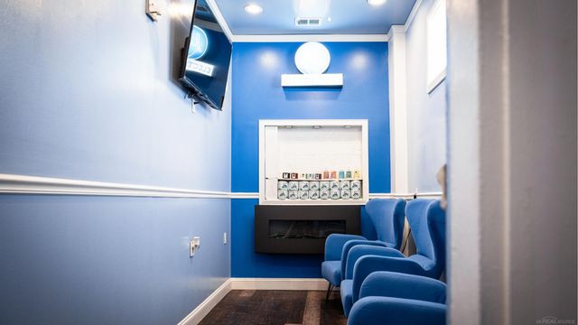 16813 Wyoming Street, Detroit, MI 48221