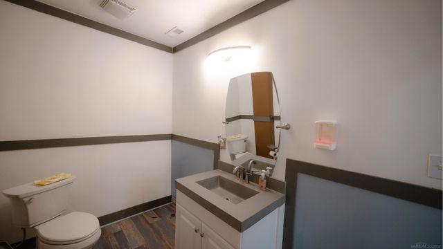 16813 Wyoming Street, Detroit, MI 48221