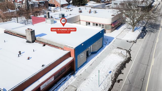 16813 Wyoming Street, Detroit, MI 48221