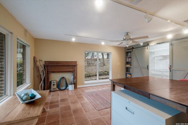 340 MUSTANG CIR, San Antonio, TX 78232