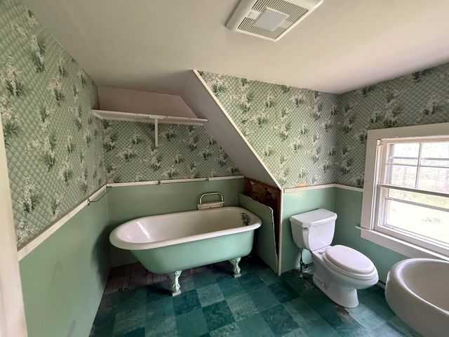 2819 VT Route 313, Arlington, VT 05250