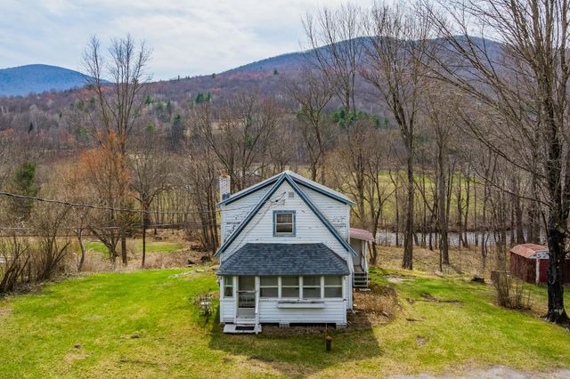 2819 VT Route 313, Arlington, VT 05250