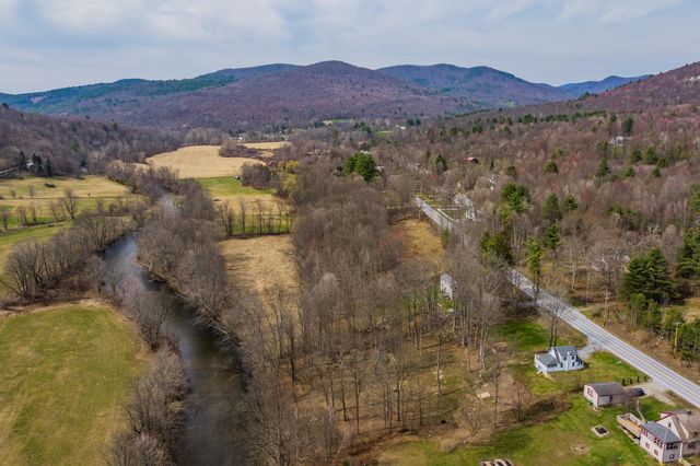 2819 VT Route 313, Arlington, VT 05250